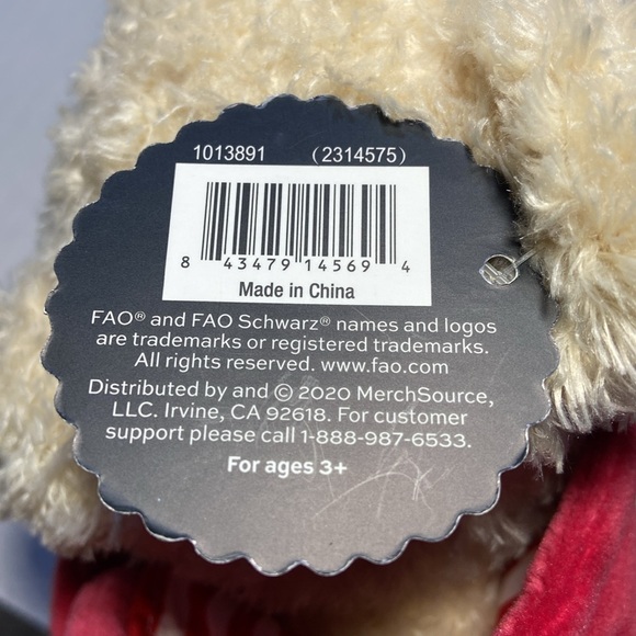 FAO Schwarz Teddy Bear on Robe and Pyjamas NWT - Picture 9 of 9